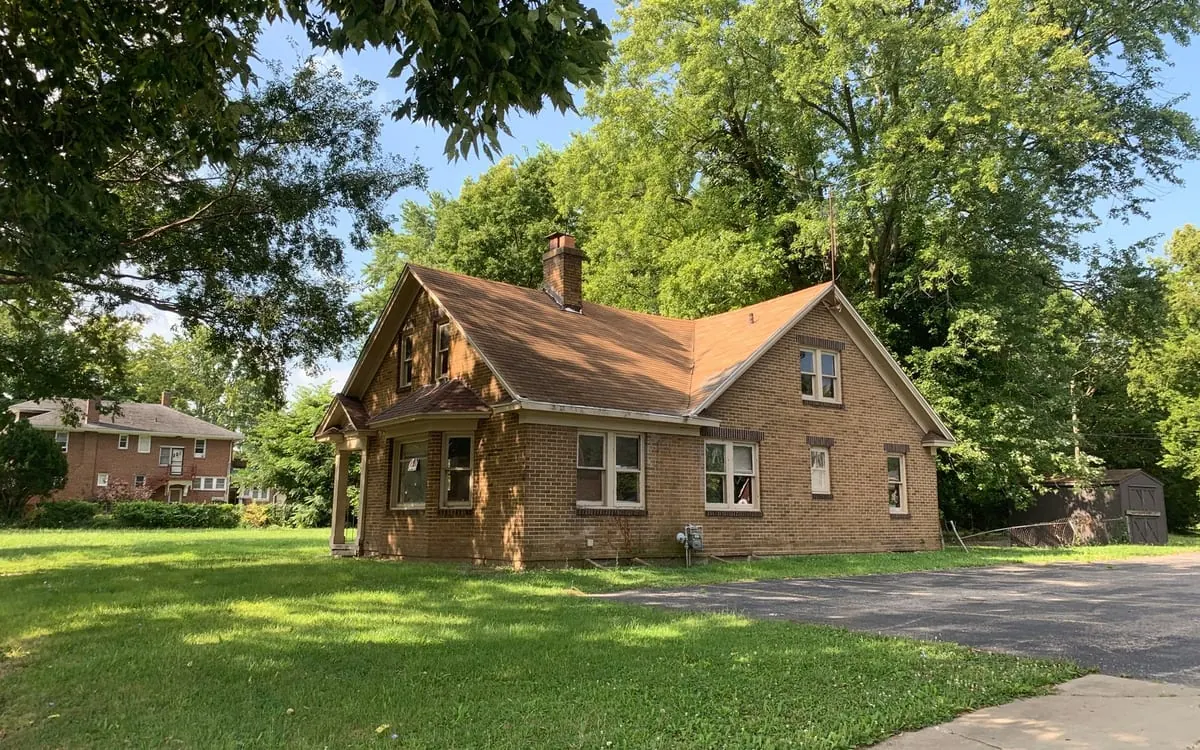 A house in Austin, Texas bought as-is for cash by House Buyers Texas