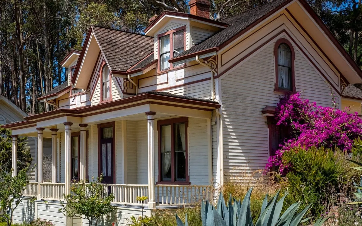 A house in Fresno, Texas bought as-is for cash by House Buyers Texas