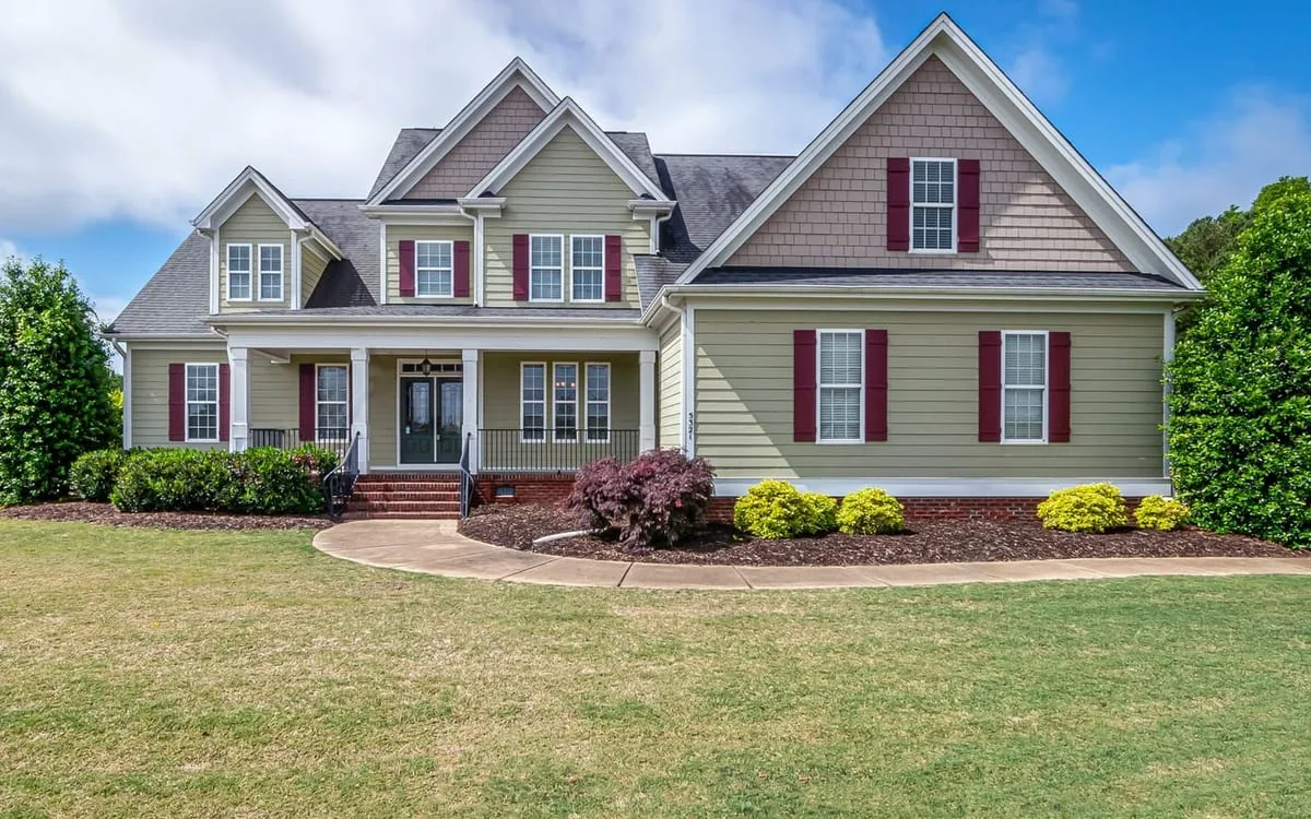 A house in Fulshear, Texas bought as-is for cash by House Buyers Texas